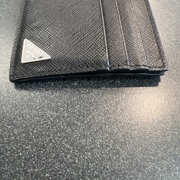 Men’s Prada Saffiano card wallet - Picture 3 of 7
